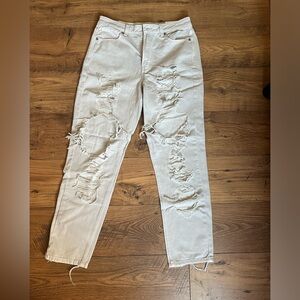 American Eagle Ripped Mom Jean